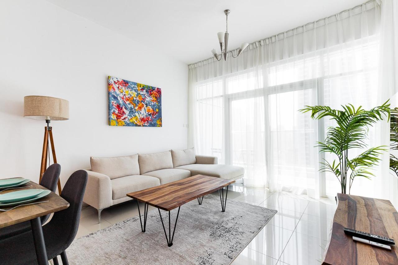 Вилла Lovely Unit With Marina View Дубай Экстерьер фото