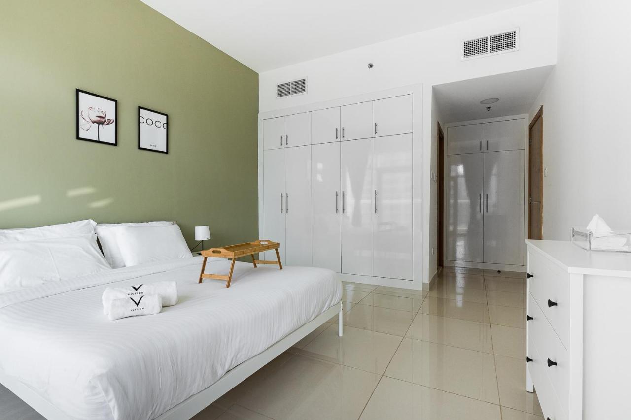Вилла Lovely Unit With Marina View Дубай Экстерьер фото